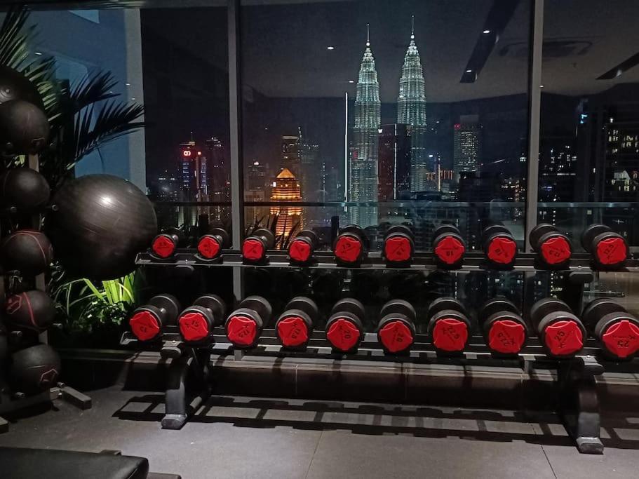 Col 171a Modern Balcony Klcc View & Infinity Pool Pangsapuri