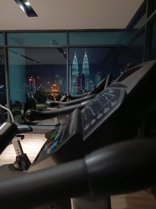 Pangsapuri Col 171a Modern Balcony Klcc View & Infinity Pool *